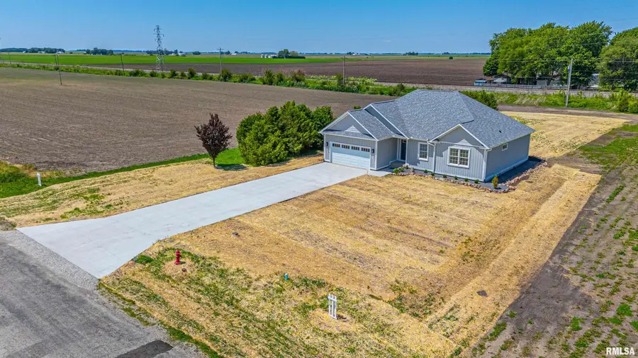 475 S Broadway Street, Niantic, IL 62551 - #3