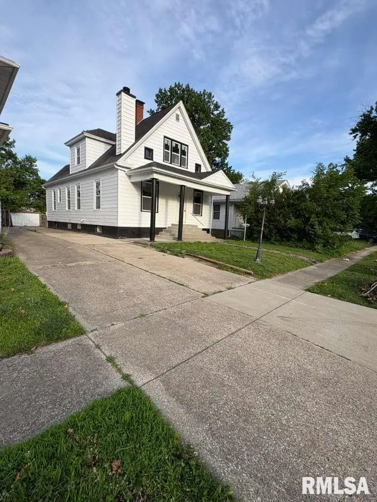 2100 Spring Street, Springfield, IL 62704 - #2
