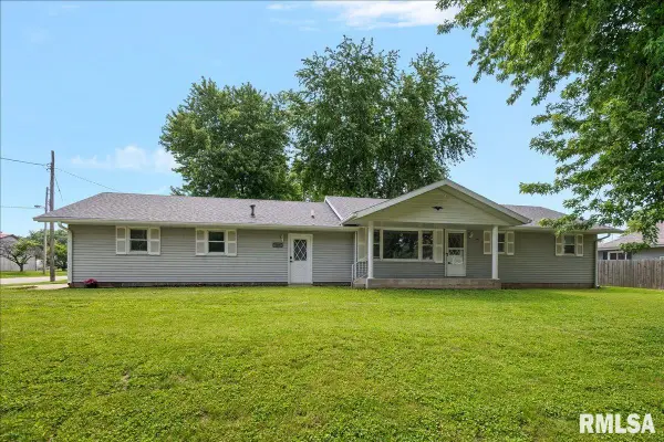 105 S Church Street, Mechanicsburg, IL 62545