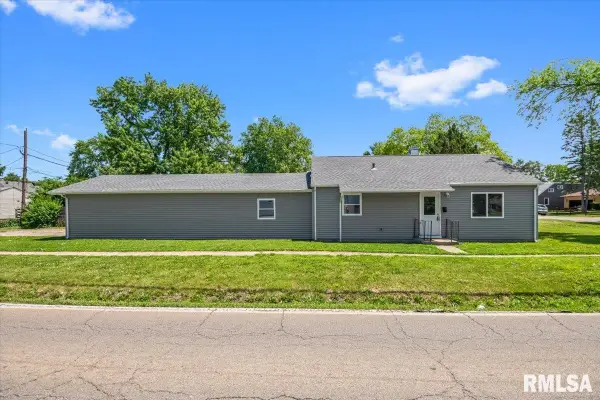 2201 E Converse Street, Springfield, IL 62702