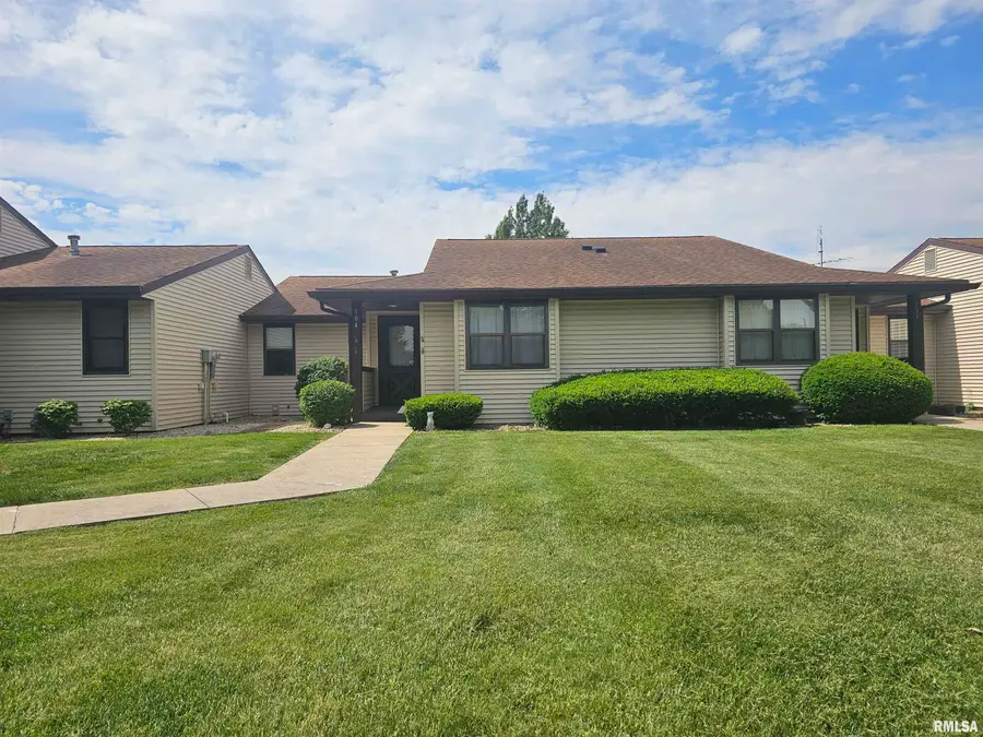 255 S Soangetaha Road #104, Galesburg, IL 61401 - #2