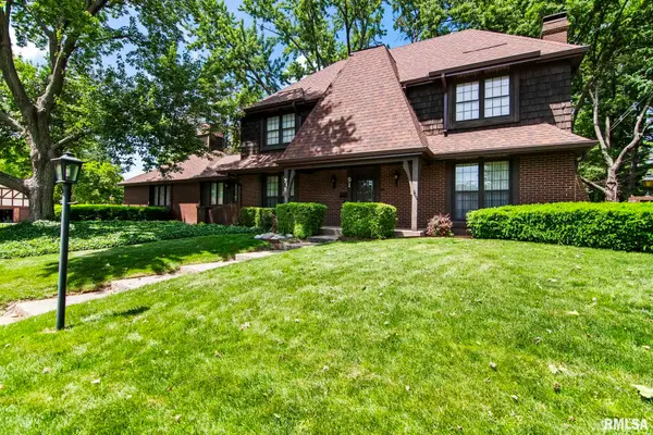91 Pinehurst Drive, Springfield, IL 62704