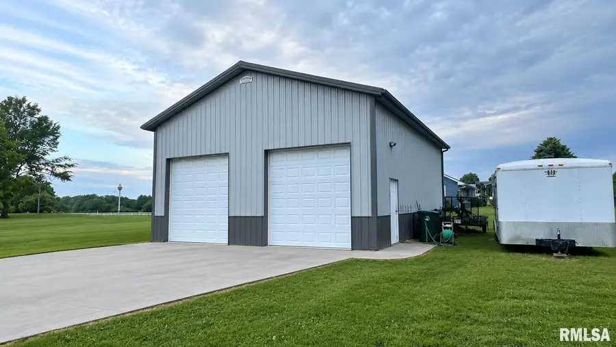 621 Kochs Lane, Quincy, IL 62305 - #2