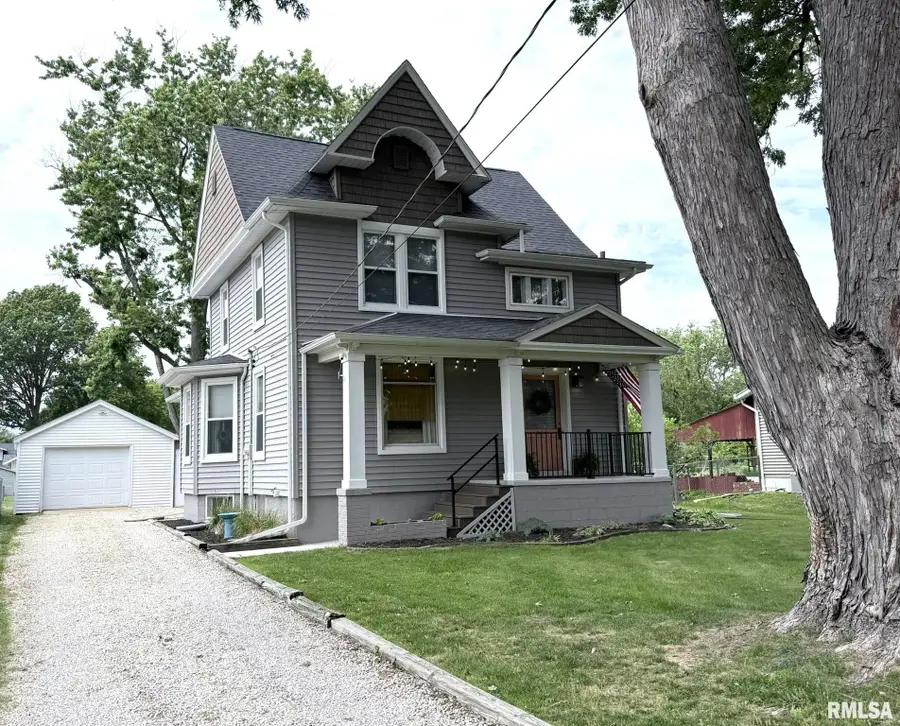 964 Pine Street, Galesburg, IL 61401 - #2