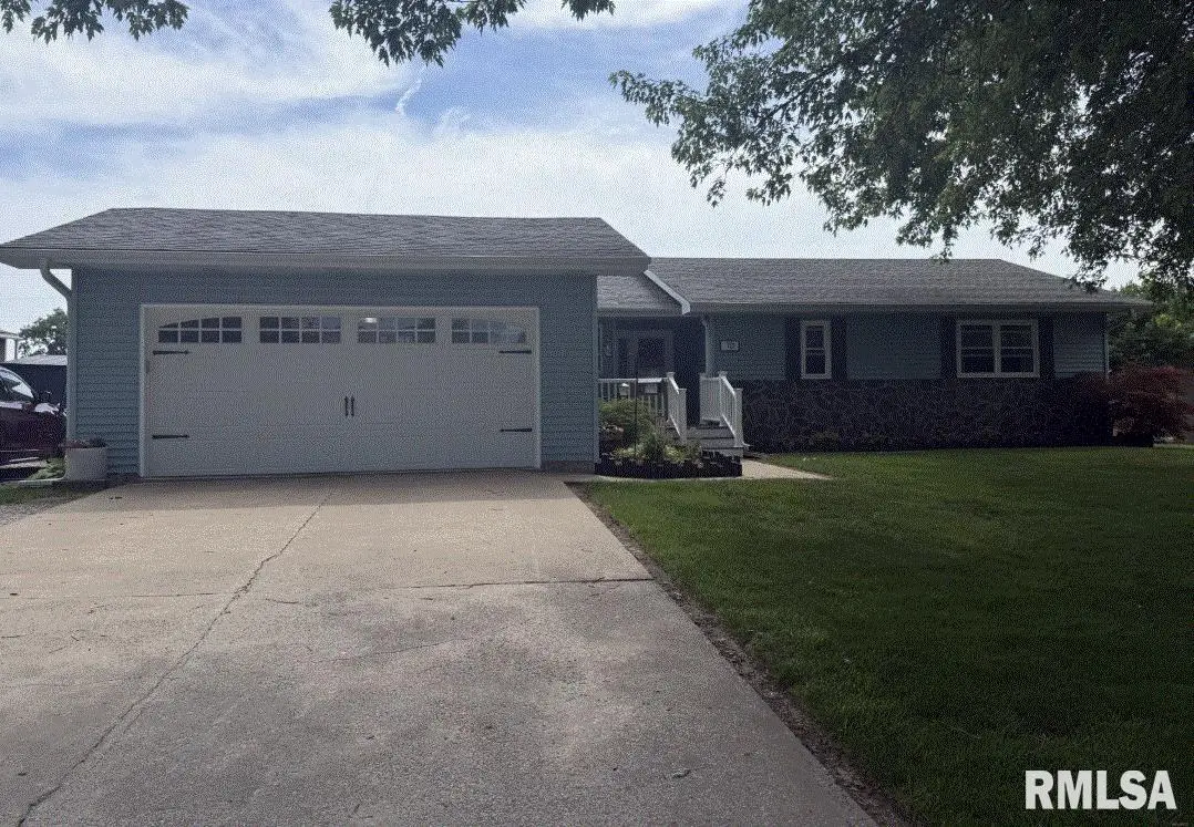 10 Timbercrest Drive, Sherman, IL 62684 - #1