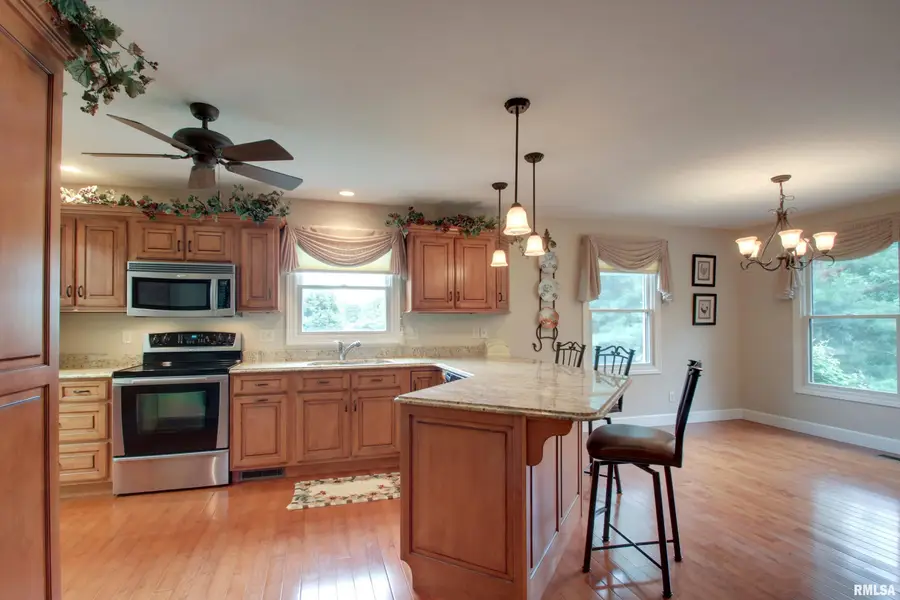 3982 Abbey Ridge Court, Quincy, IL 62305 - #2