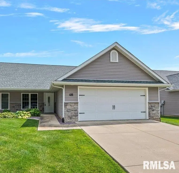 418 E Spruce Street, Chatham, IL 62629 - #1