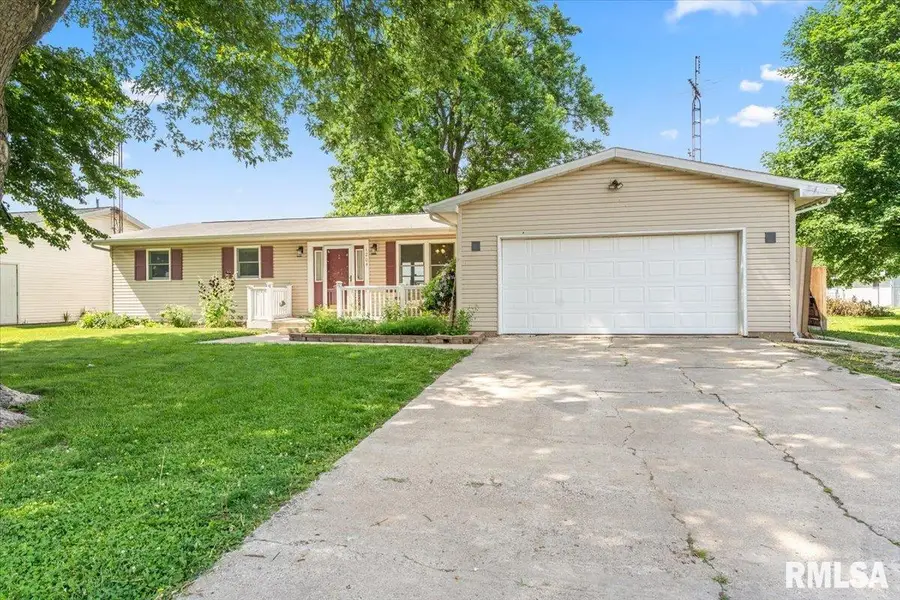 1204 Pine Lane, Auburn, IL 62615 - #2