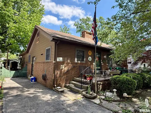 2452 S 5th Street, Springfield, IL 62703