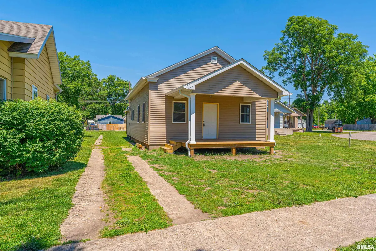 1116 Broadway Street, Lincoln, IL 62656 - #1