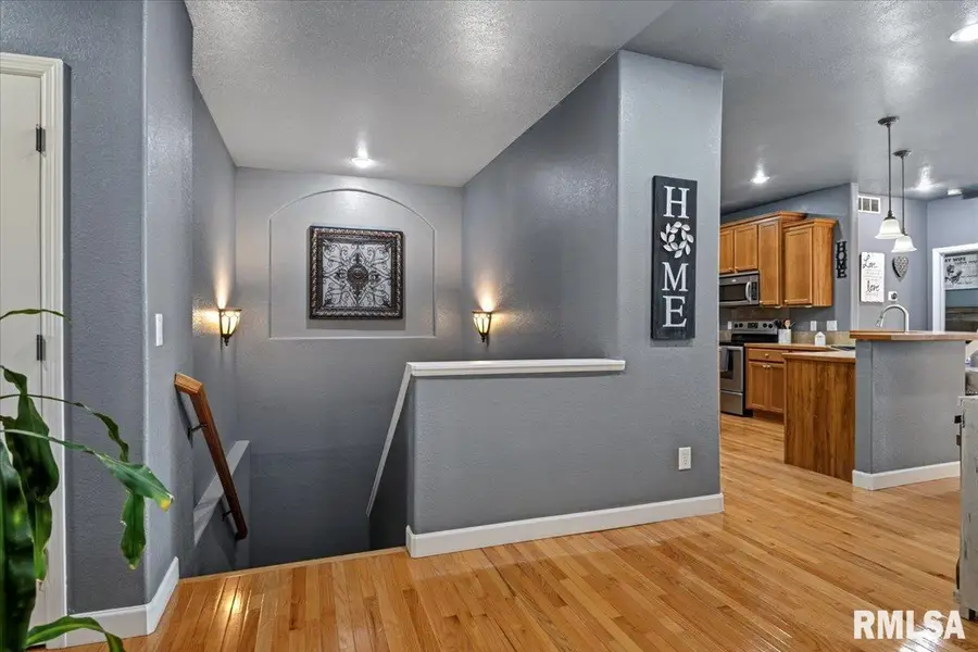 512 E Spruce Street, Chatham, IL 62629 - #3