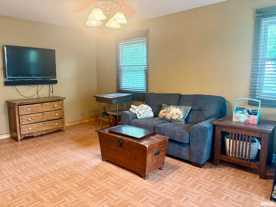 612 Hackberry Road, Chatham, IL 62629 - #3
