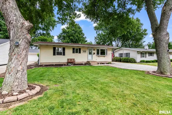 446 W Lake Shore Drive, Springfield, IL 62703-5059