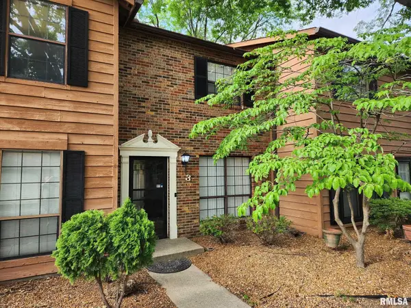160 S Durkin Drive #3, Springfield, IL 62704