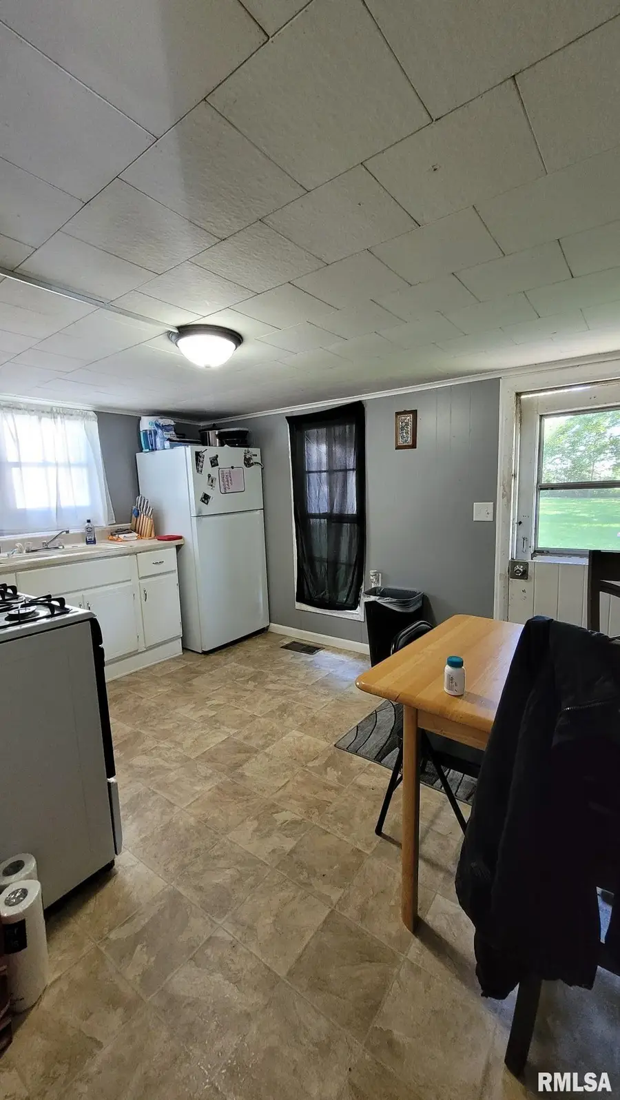 205-207 W Perkins Street, Payson, IL 62360 - #3