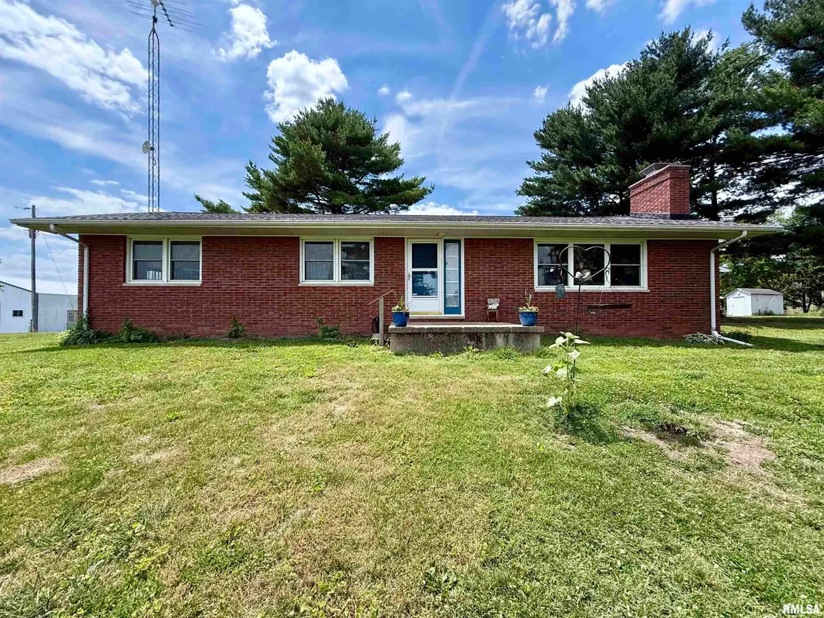 1225 Stanton Airport Road, Riverton, IL 62561 - #1