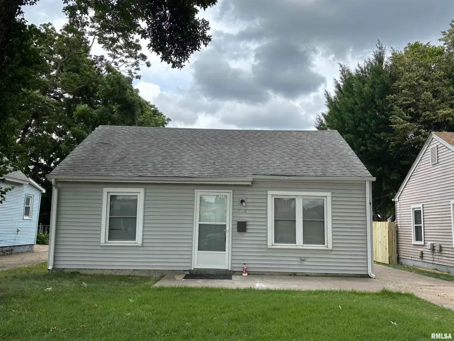 2118 S 9th Street, Springfield, IL 62703 - #2