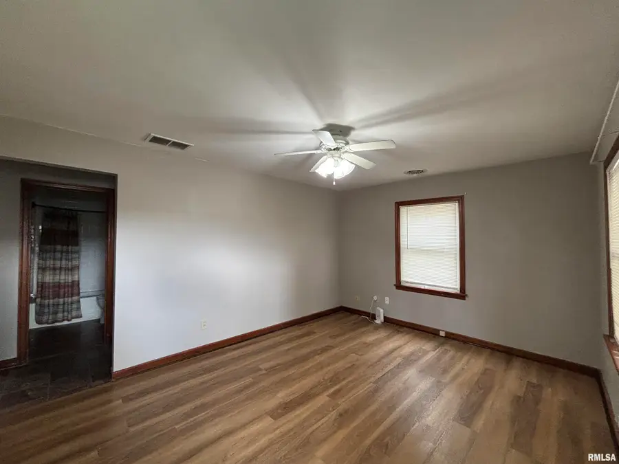 2118 S 9th Street, Springfield, IL 62703 - #3