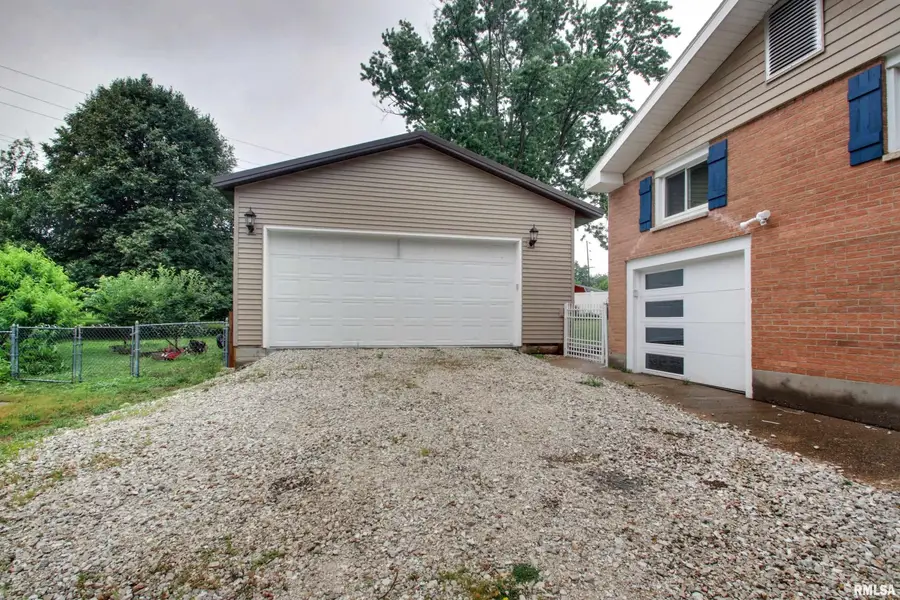 2313 Lyn Road, Quincy, IL 62301 - #2