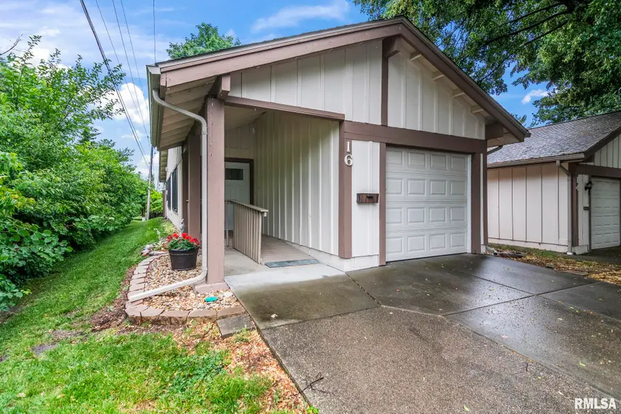 16 Whisperglen Lane, Springfield, IL 62704 - #2
