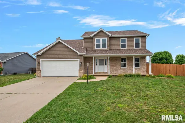 405 Eagle Ridge Drive, Chatham, IL 62629