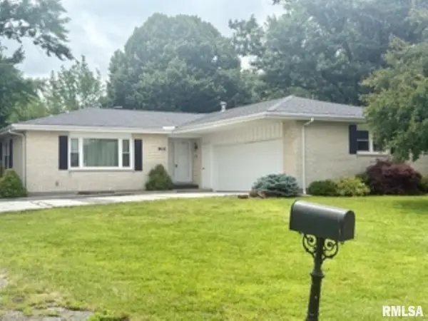 901 Crystal Court, Liberty, IL 62347