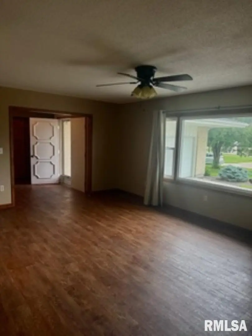 901 Crystal Court, Liberty, IL 62347 - #3