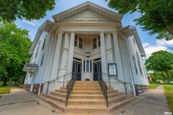 223 W Cooke Street, Mt Pulaski, IL 62548