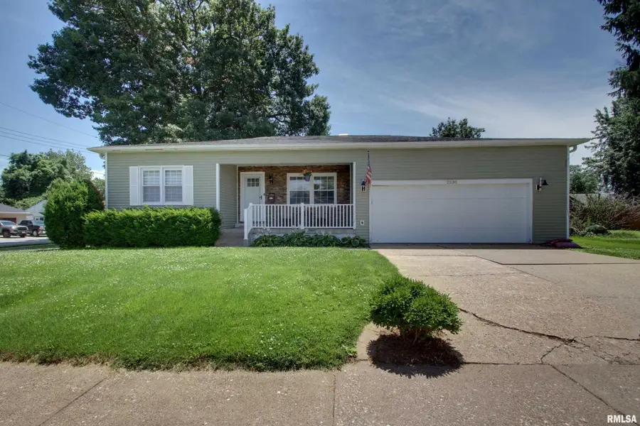 2230 Ohio Street, Quincy, IL 62301 - #2