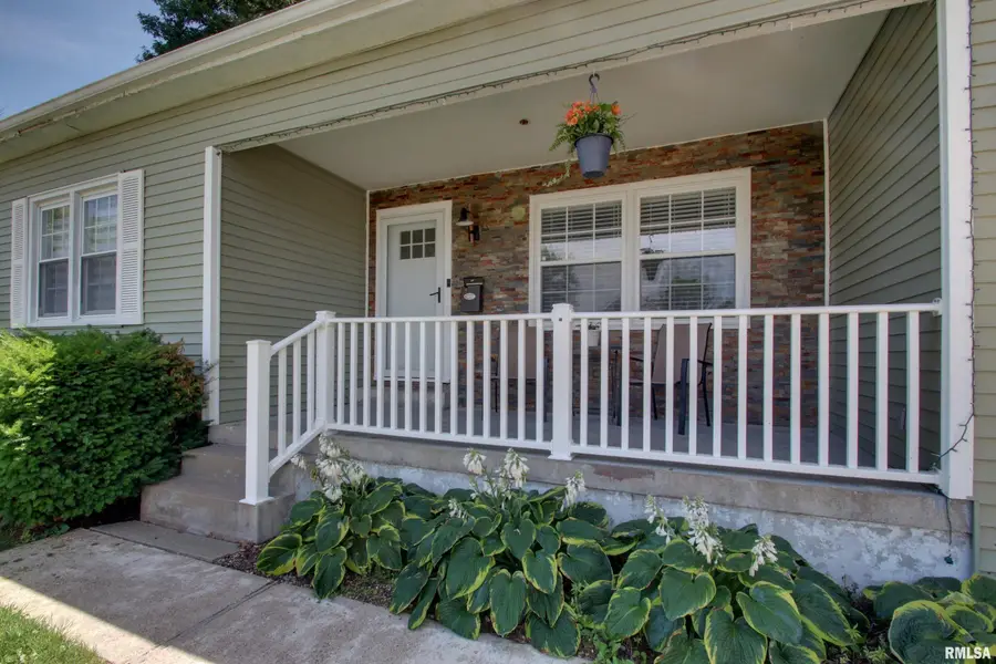 2230 Ohio Street, Quincy, IL 62301 - #3