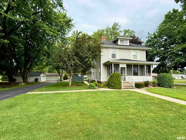 900 S Broad Street, Knoxville, IL 61448