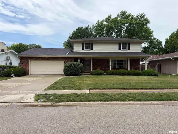 3117 Stonehill Drive, Springfield, IL 62704