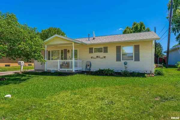 627 21st Street, Lincoln, IL 62656
