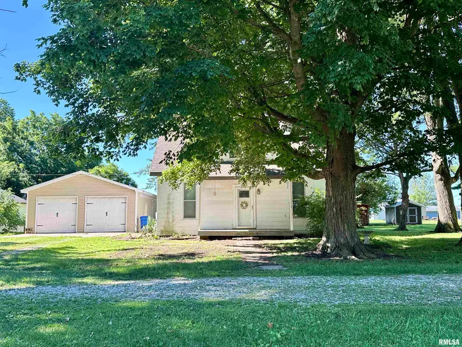 450 Broadway Street, Virginia, IL 62691 - #2