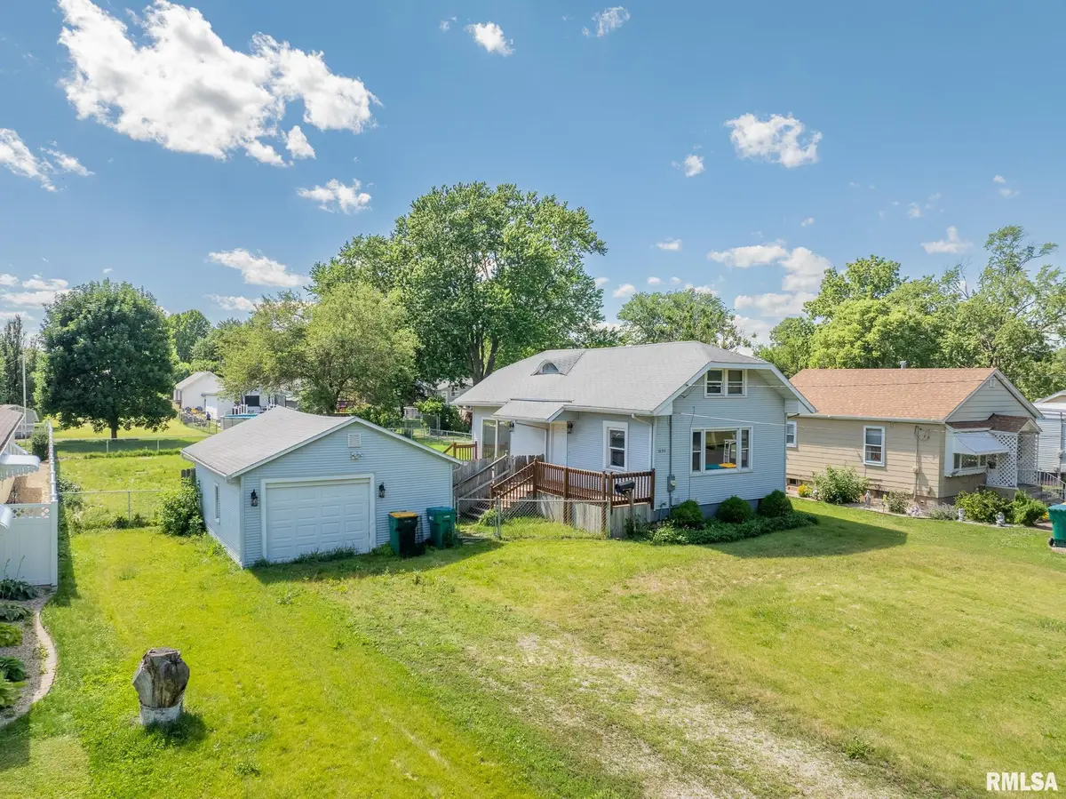 1690 Beecher Avenue, Galesburg, IL 61401 - #1