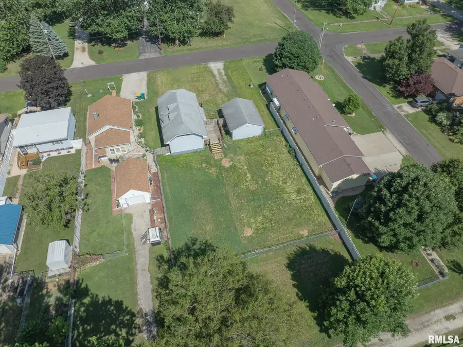 1690 Beecher Avenue, Galesburg, IL 61401 - #2