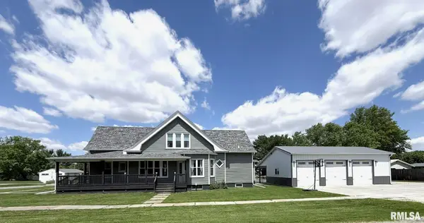 109 E West Street, Oneida, IL 61467