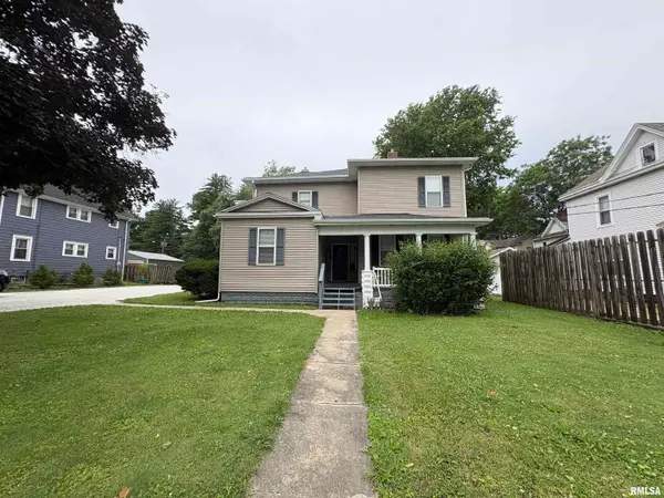 301-303 N Diamond Street, Jacksonville, IL 62650