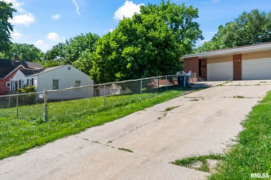 521 Herndon Street, Springfield, IL 62702 - #3