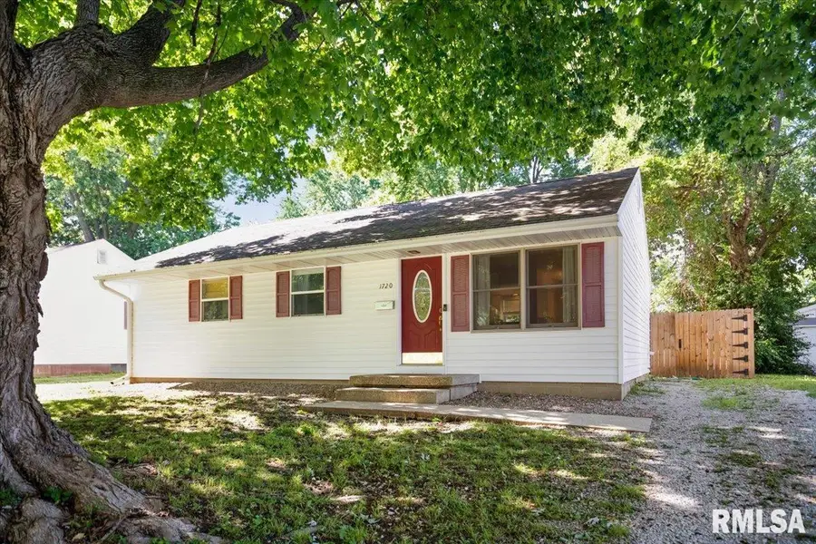 1720 W Glenn Avenue, Springfield, IL 62704 - #2