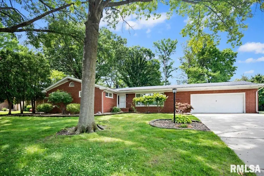 9 Inverness Road, Springfield, IL 62704 - #3
