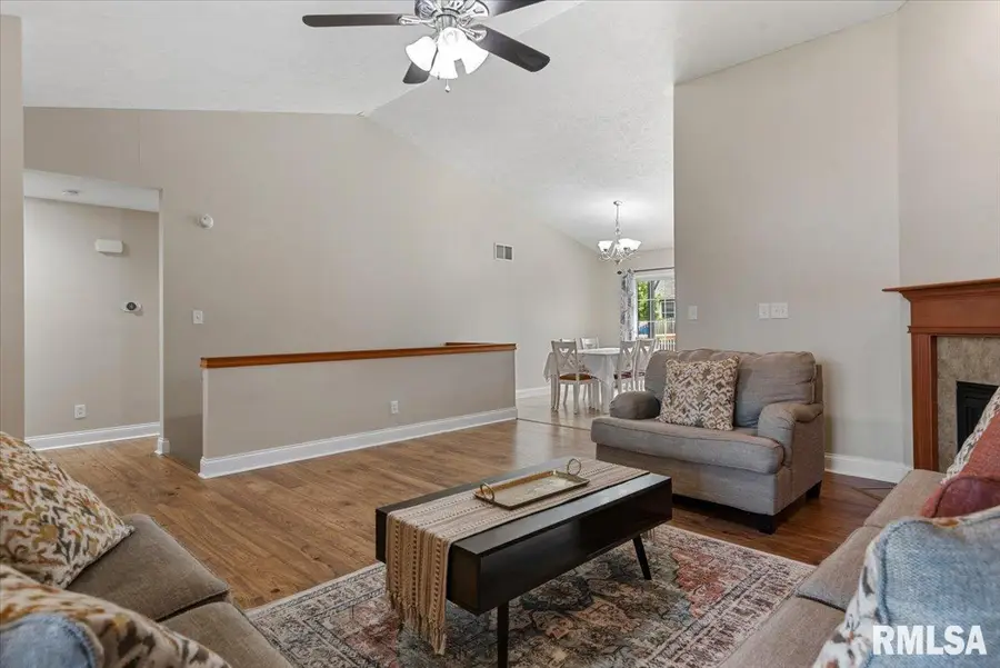 2907 Cindy Lane, Springfield, IL 62711 - #3