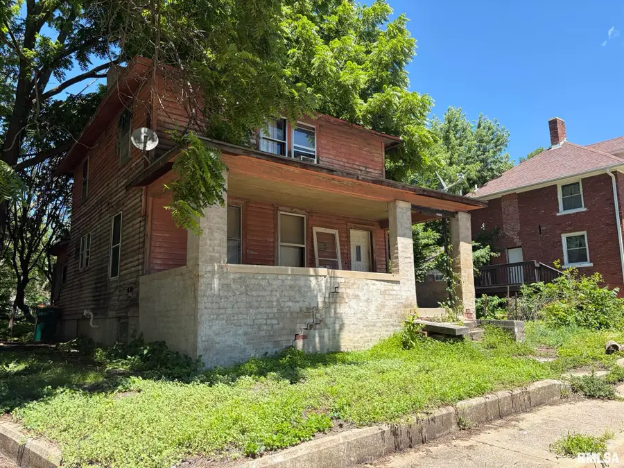 119 Laurel Avenue, Galesburg, IL 61401 - #3