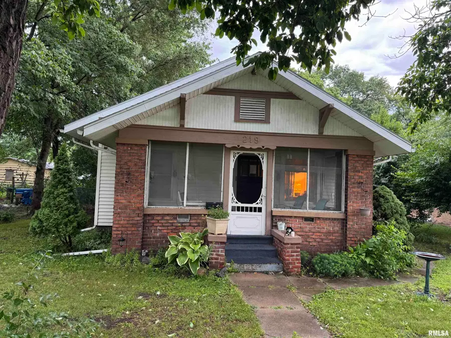 219 N Promenade Street, Havana, IL 62644 - #2