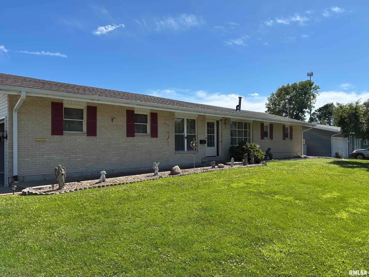 3132 Brentwood Drive, Quincy, IL 62301 - #1