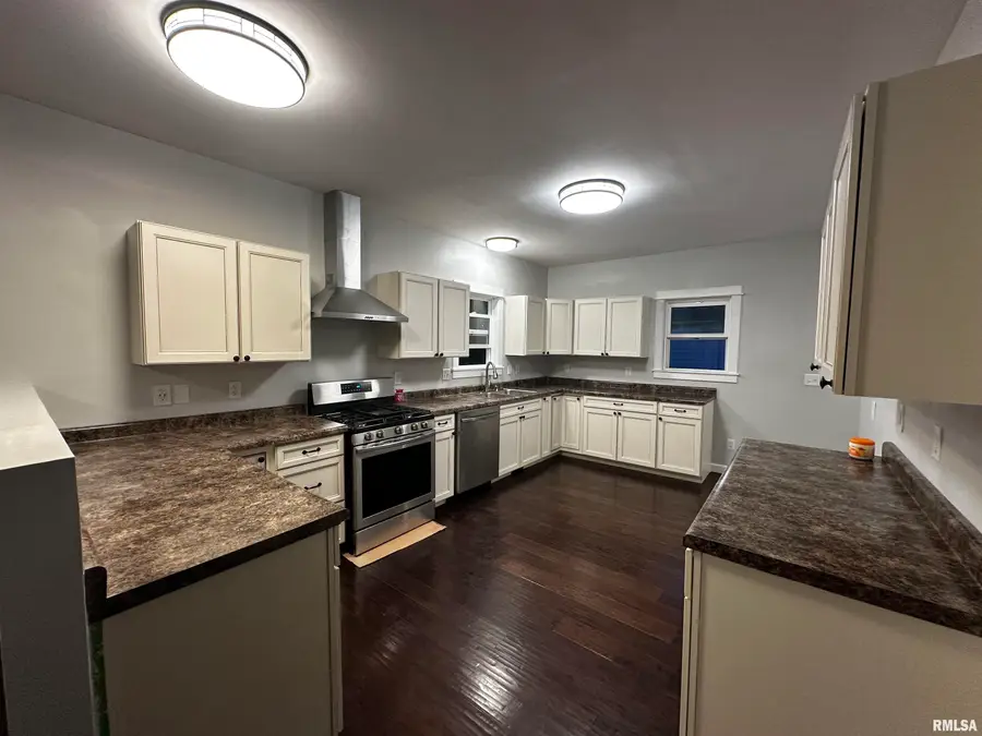 306 S Alkire Street, Greenview, IL 62642 - #2