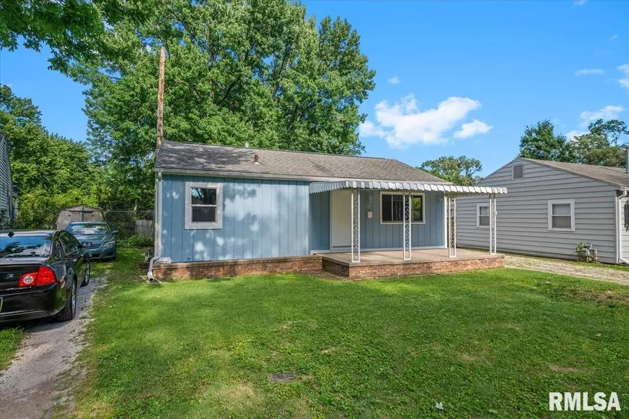 8 Douglas Court, Springfield, IL 62704 - #2