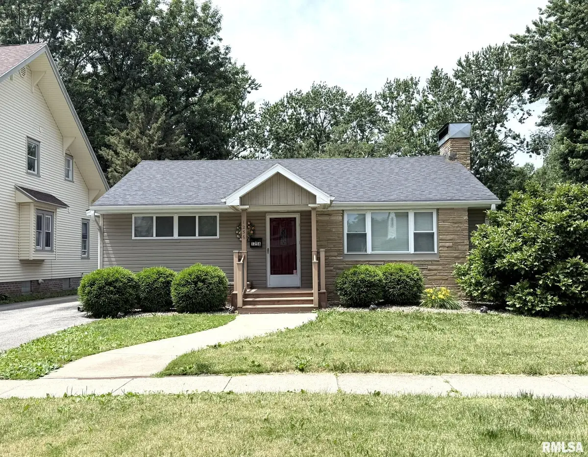 1256 N Academy Street, Galesburg, IL 61401 - #1