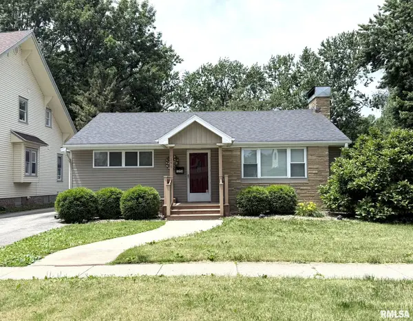 1256 N Academy Street, Galesburg, IL 61401