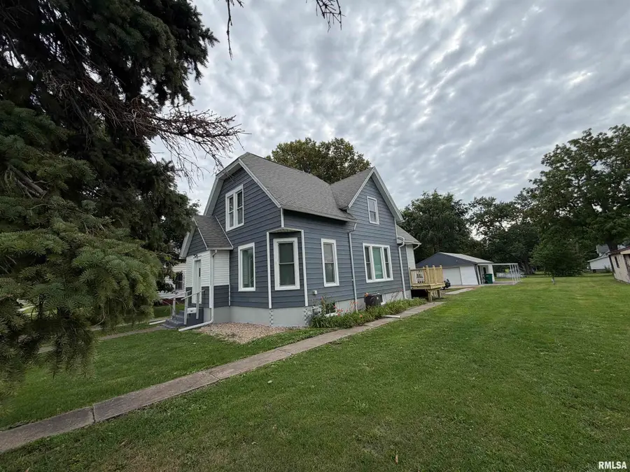 13 Chesnut Street, Galesburg, IL 61401 - #2
